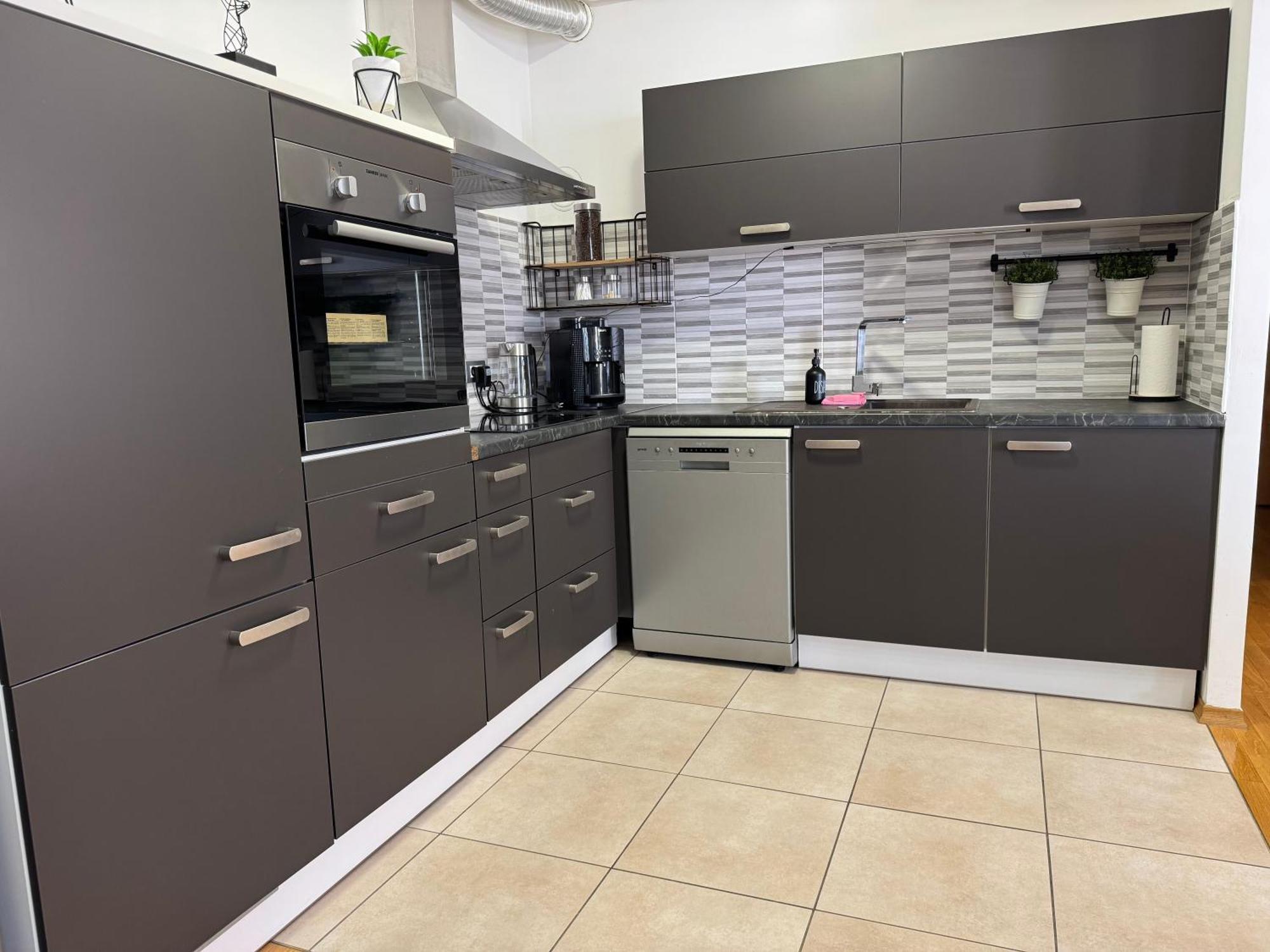 Titanium Apartment อิซอลา ภายนอก รูปภาพ